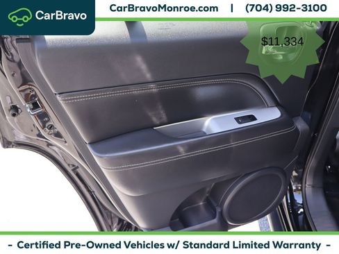 Used 2017 Jeep Compass High Altitude AWD/4WD image 36