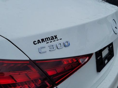 Used 2023 Mercedes-Benz C 300 Sedan w/ Exclusive Trim Package image 6