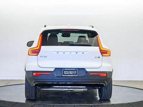 New 2026 Volvo XC40 B5 Plus w/ Protection Package Premier image 3