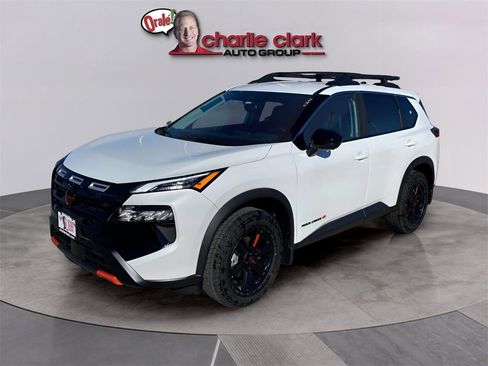 New 2026 Nissan Rogue SV image 2