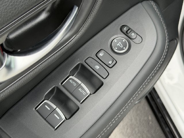 New 2027 Honda HR-V EX-L image 10