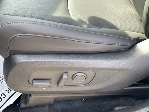New 2026 Kia Carnival FWD image 10