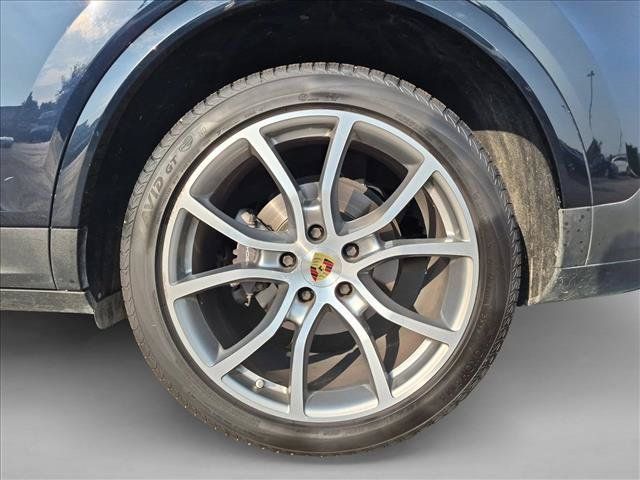 Used 2019 Porsche Cayenne AWD/4WD image 9