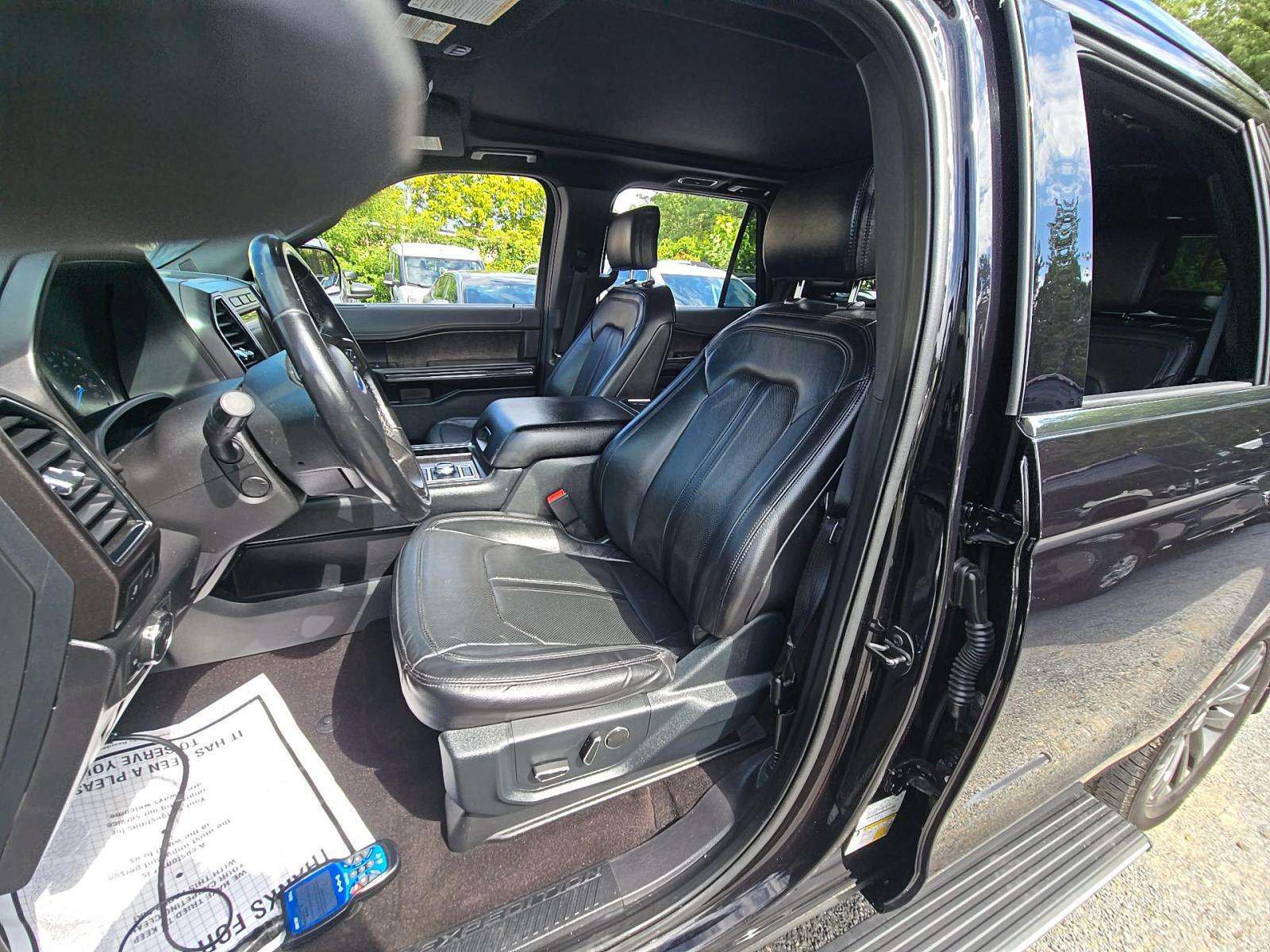 Used 2020 Ford Expedition Limited w/ Equipment Group 301A AWD/4WD image 5