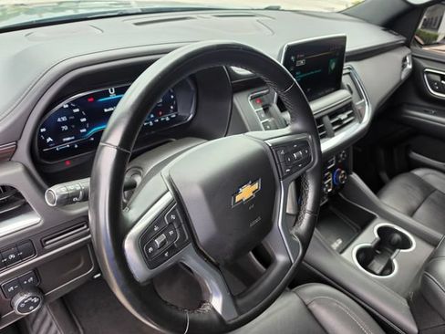 Used 2024 Chevrolet Tahoe LT RWD image 17