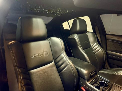 Used 2019 Dodge Charger SRT Hellcat w/ Navigation & Travel Group image 32