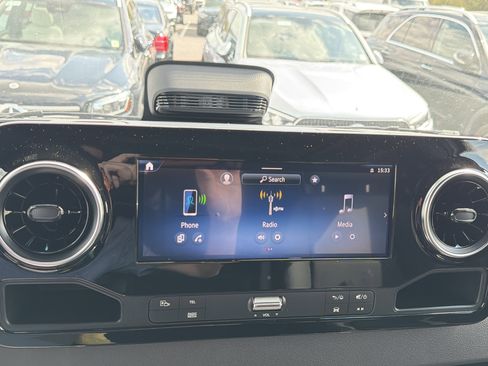 New 2026 Mercedes-Benz Sprinter 2500 image 19