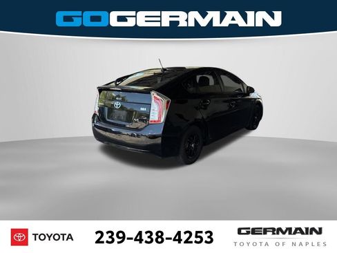 Used 2013 Toyota Prius Four w/ Deluxe Solar Roof Pkg FWD image 8