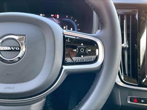 Certified 2024 Volvo V90 B6 Cross Country Plus w/ Climate Package image 20