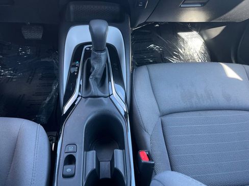 Used 2025 Toyota Corolla SE image 11
