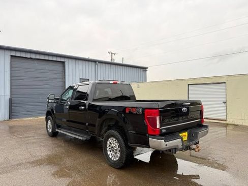 Used 2021 Ford F250 XLT w/ XLT Premium Package AWD/4WD image 7