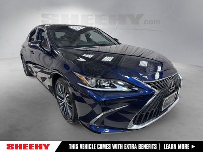 Certified 2025 Lexus ES 300h w/ Premium Package