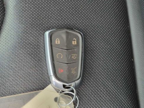 Used 2016 Cadillac Escalade Luxury AWD/4WD image 33