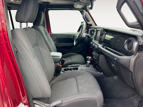 Used 2021 Jeep Wrangler Unlimited Sport image 15