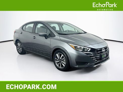 Used 2025 Nissan Versa SV FWD image 1