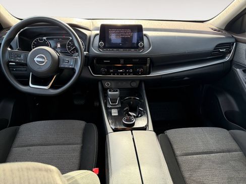 Used 2023 Nissan Rogue SV AWD/4WD image 10