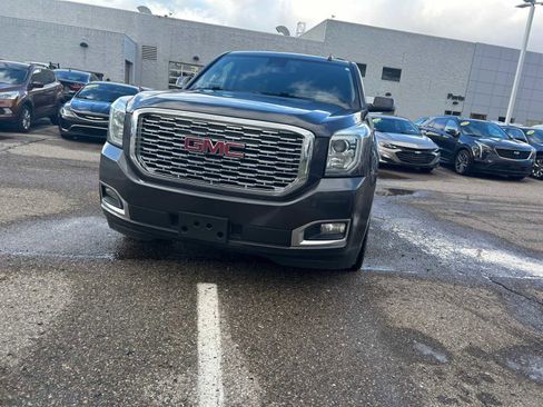 Used 2018 GMC Yukon XL Denali w/ Denali Ultimate Package image 7