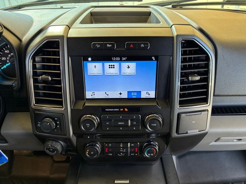 Used 2018 Ford F150 XLT w/ Equipment Group 302A Luxury image 21