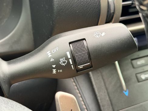 Used 2016 Lexus IS 300 AWD w/ Premium Package image 34
