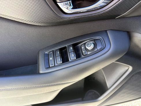 Used 2020 Subaru Legacy Premium image 13