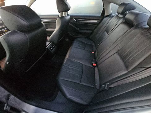 Used 2019 Honda Accord EX-L image 6