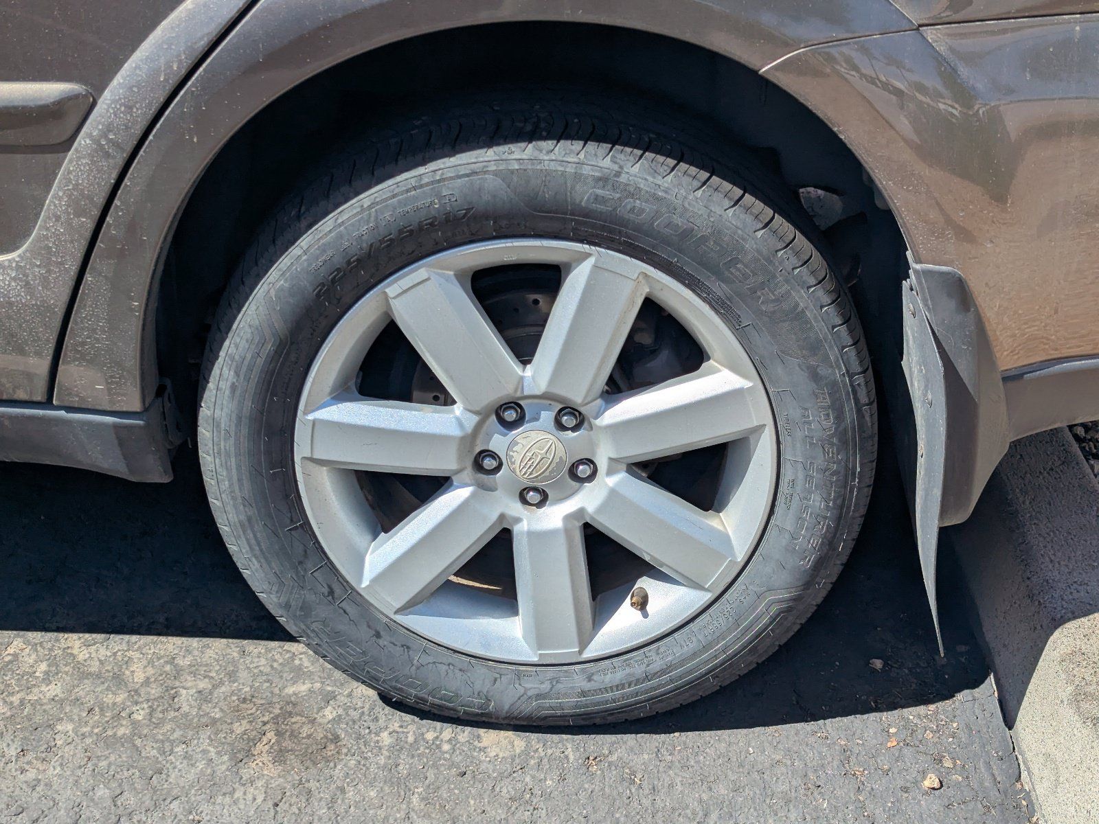 Used 2009 Subaru Outback 2.5i Special Edition AWD/4WD image 6