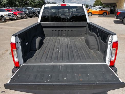 Used 2019 Ford F250 Lariat w/ Lariat Value Package image 64