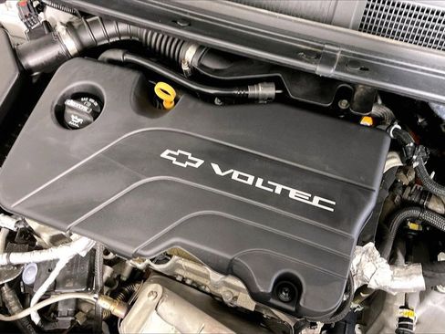 Used 2018 Chevrolet Volt LT w/ Comfort Package image 31