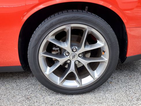 Used 2021 Dodge Challenger GT RWD image 13