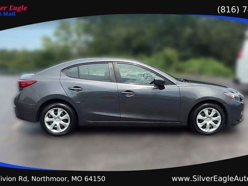 Used 2016 MAZDA MAZDA3 i Sport FWD image 6