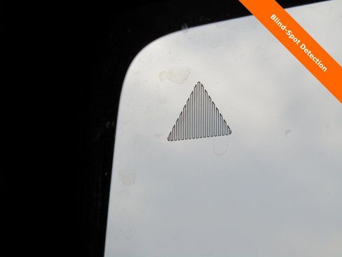 Used 2021 Jeep Wrangler Unlimited Rubicon image 8