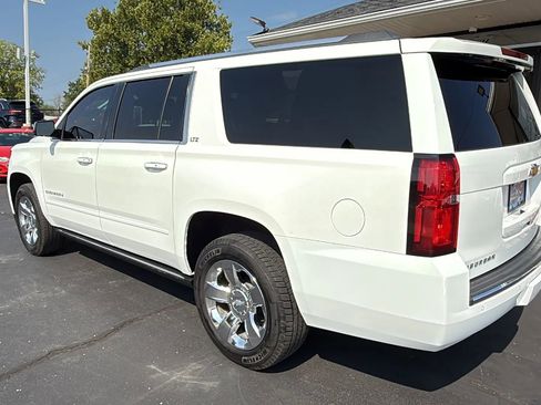 Used 2015 Chevrolet Suburban LTZ image 8