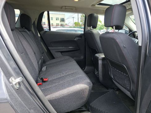 Used 2017 GMC Terrain SLE w/ Technology Package FWD image 17