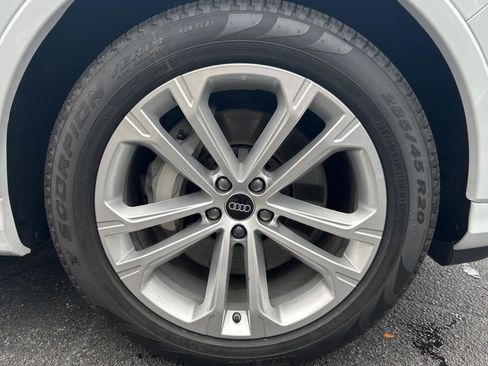 Certified 2025 Audi Q7 3.0T Premium Plus w/ Premium Plus Package image 12