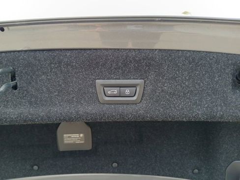 New 2026 BMW 330i Sedan image 11