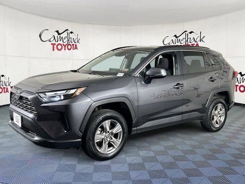 Used 2024 Toyota RAV4 XLE FWD image 2