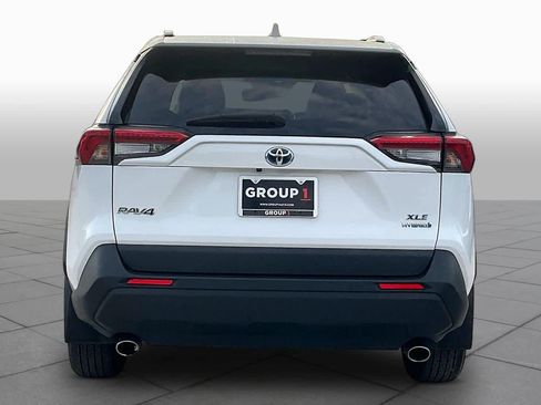 Used 2024 Toyota RAV4 XLE w/ Convenience Package AWD/4WD image 5