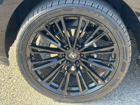 Used 2023 Lincoln Navigator Black Label AWD/4WD image 10