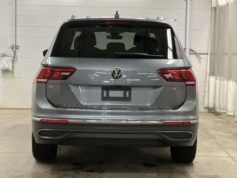 Used 2023 Volkswagen Tiguan SE image 4