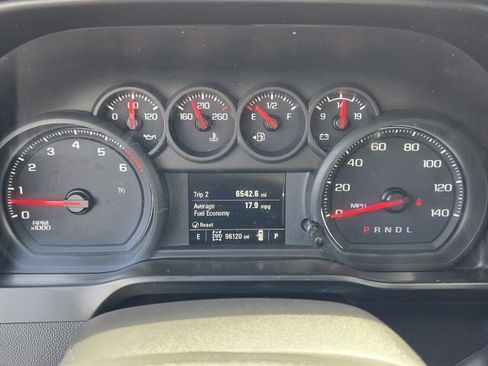 Used 2020 Chevrolet Silverado 1500 Custom w/ Custom Value Package image 14