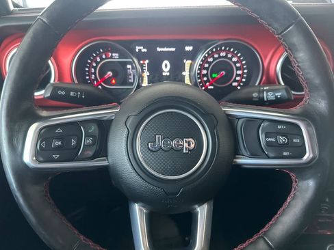 Used 2021 Jeep Gladiator Rubicon AWD/4WD image 25