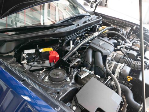 New 2025 Toyota GR86 Premium w/ GR Wheel Package (TMS image 31