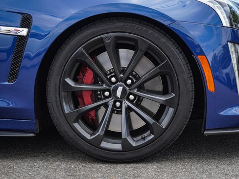 Used 2019 Cadillac CTS V w/ Carbon Fiber Package image 15