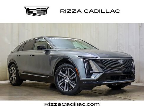 Certified 2024 Cadillac Lyriq Luxury AWD/4WD image 1