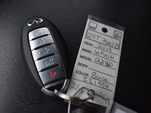 Used 2019 INFINITI QX80 Luxe image 15
