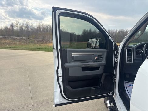 Used 2018 RAM 2500 Big Horn AWD/4WD image 13