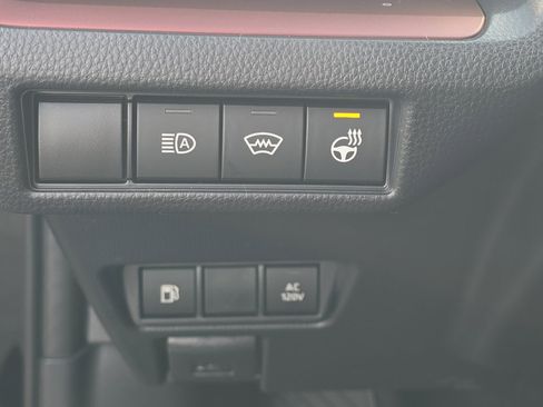 New 2026 Toyota Prius Plug-In Hybrid image 25