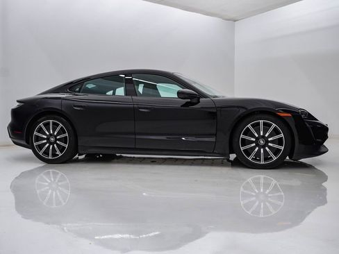 Certified 2023 Porsche Taycan RWD image 9