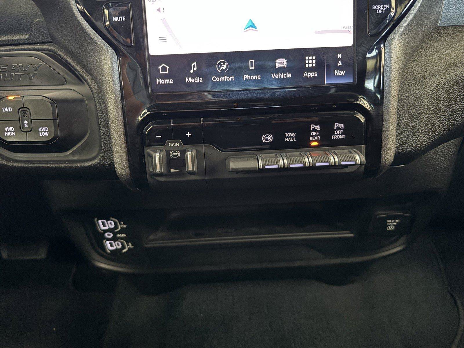 Used 2025 RAM 3500 Tradesman AWD/4WD image 19