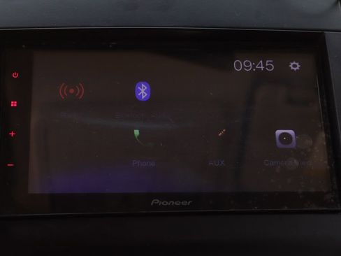 Used 2019 Nissan Frontier SV image 29